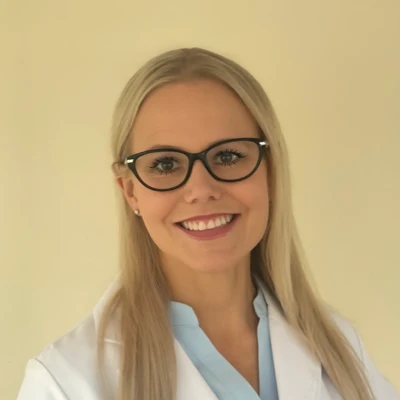 A headshot of Nicole, a staff member at GoodLife Healthcare LLC.